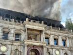 Сотрудники «Мособлпожспас» приняли участие в тушении пожара в коттедже в Красногорске