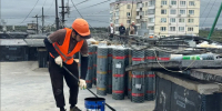 Кровлю жилого дома на Карбышева приведут в порядок к отопительному сезону - Regions.Ru