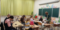 День матери в Красногорске: дети-мастера создали подарки для мам - Regions.Ru